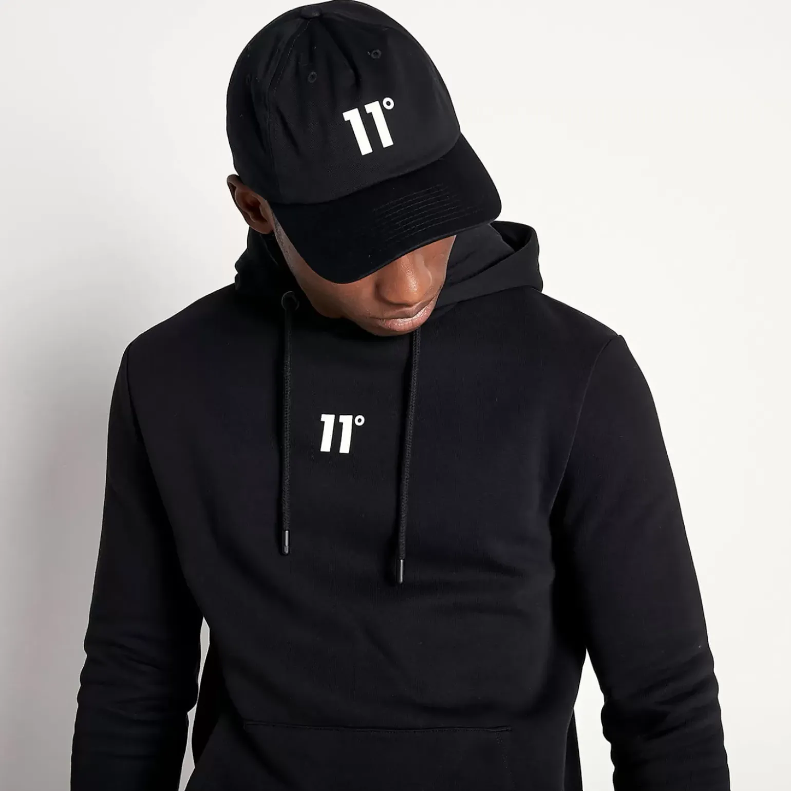 11 Degrees Baseball Logo Cap – Black/White