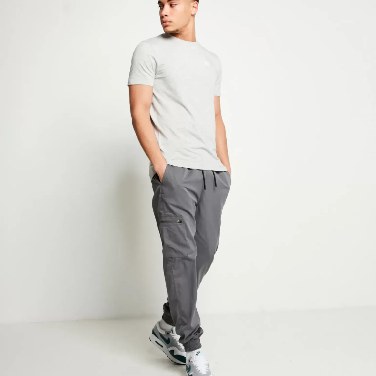 11 Degrees Cargo Pants – Charcoal