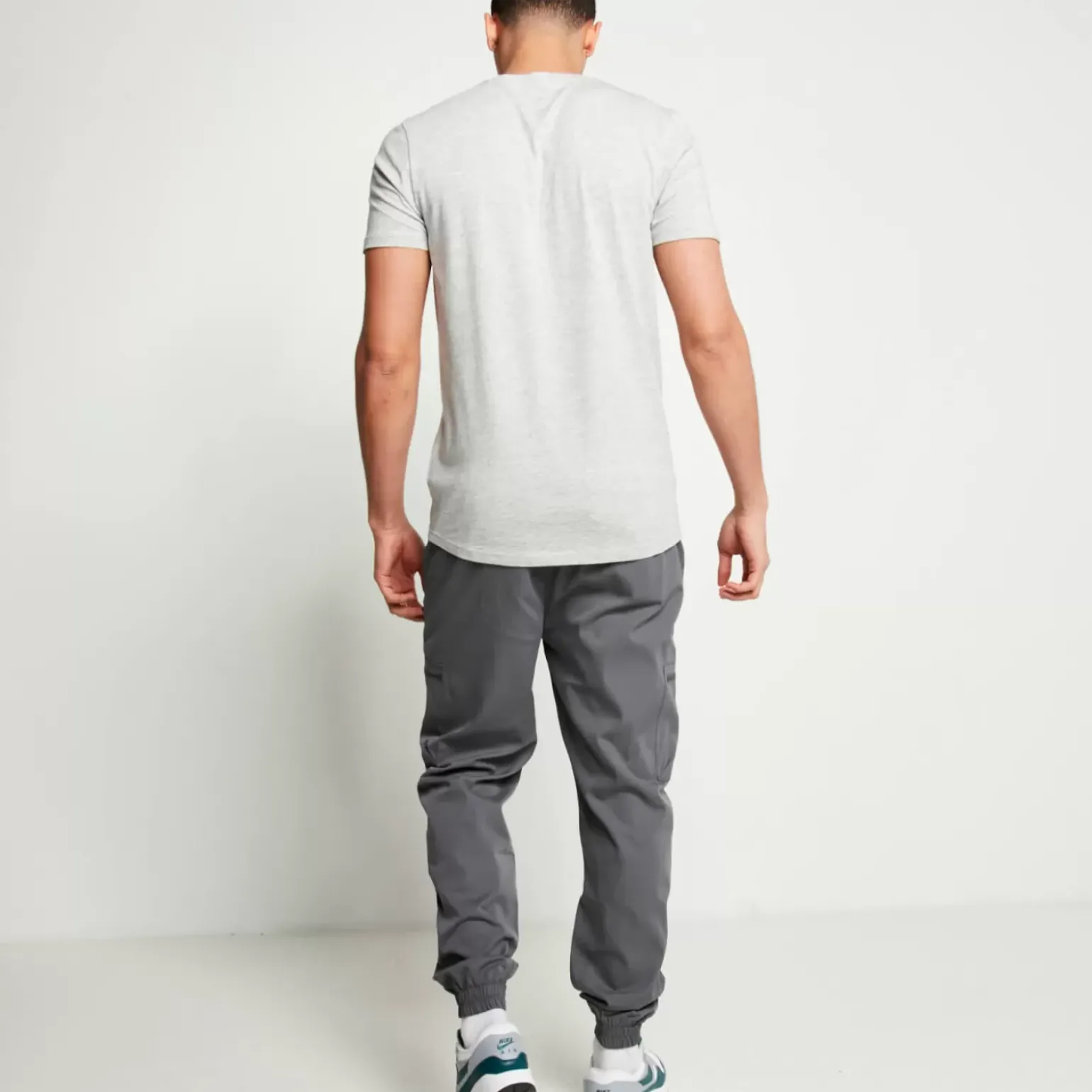 11 Degrees Cargo Pants – Charcoal
