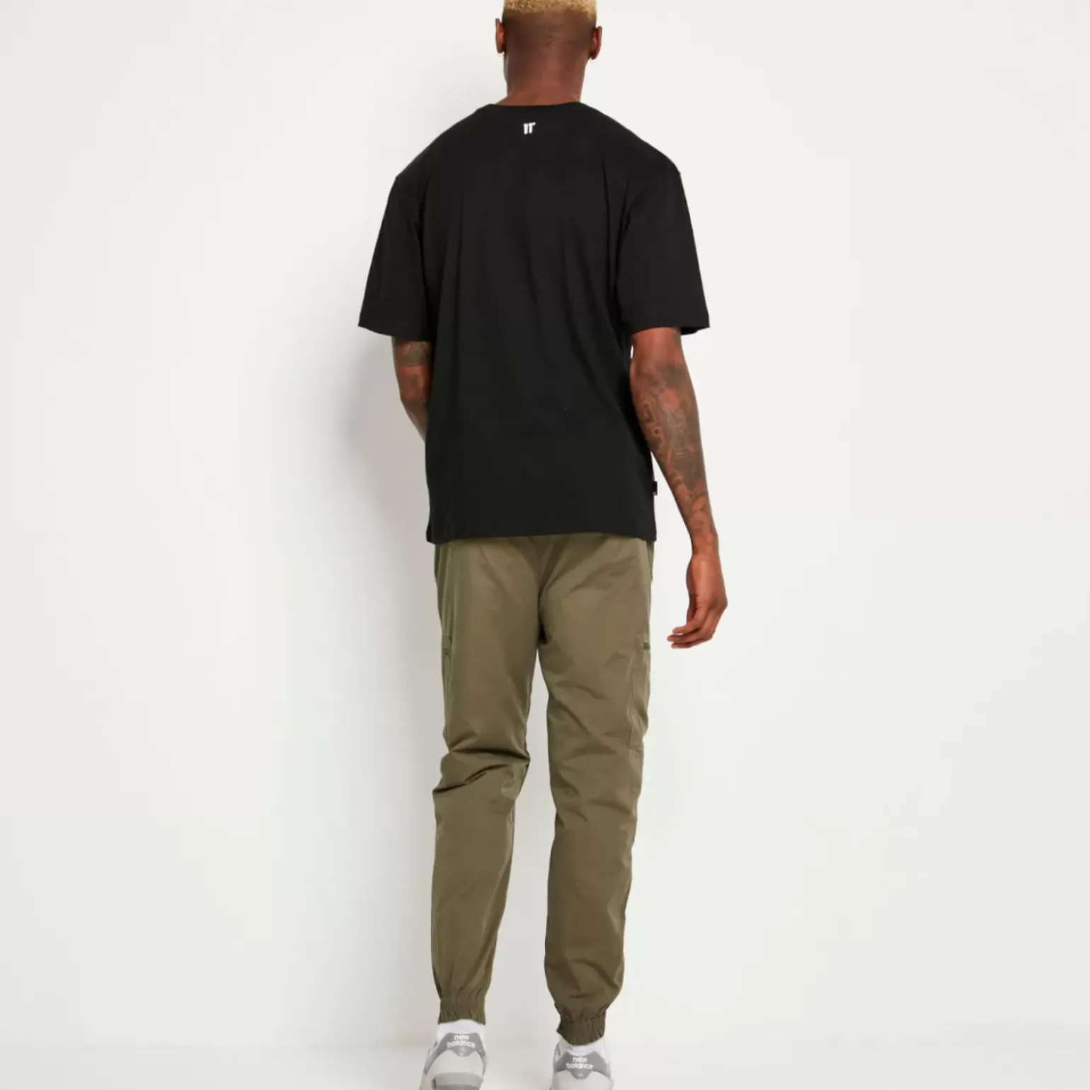 11 Degrees Cargo Pants – Khaki