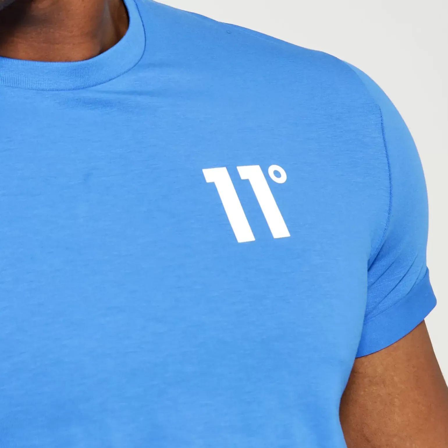 11 Degrees Core Muscle Fit T-Shirt – Skydiver Blue