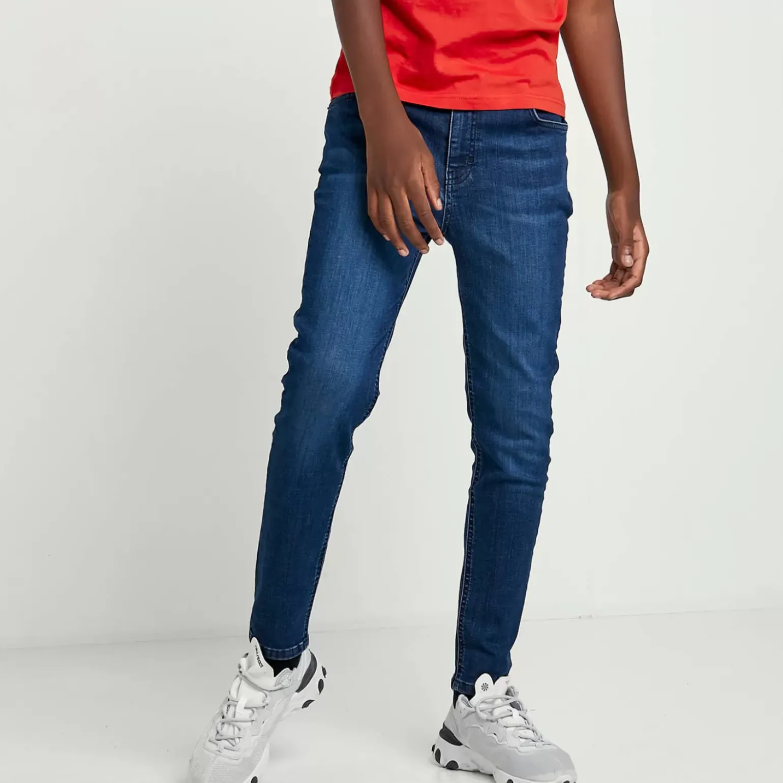 11 Degrees Junior Sustainable Skinny Jeans – Mid Blue Wash