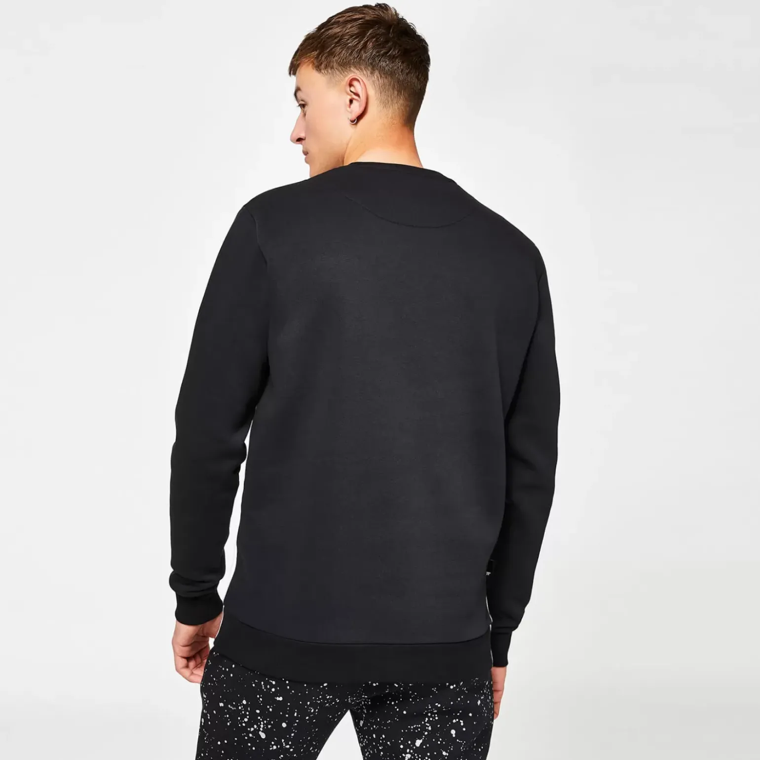 11 Degrees Men'S Splatter Print Piped Cut & Sew Sweatshirt - White/Black/Reflective