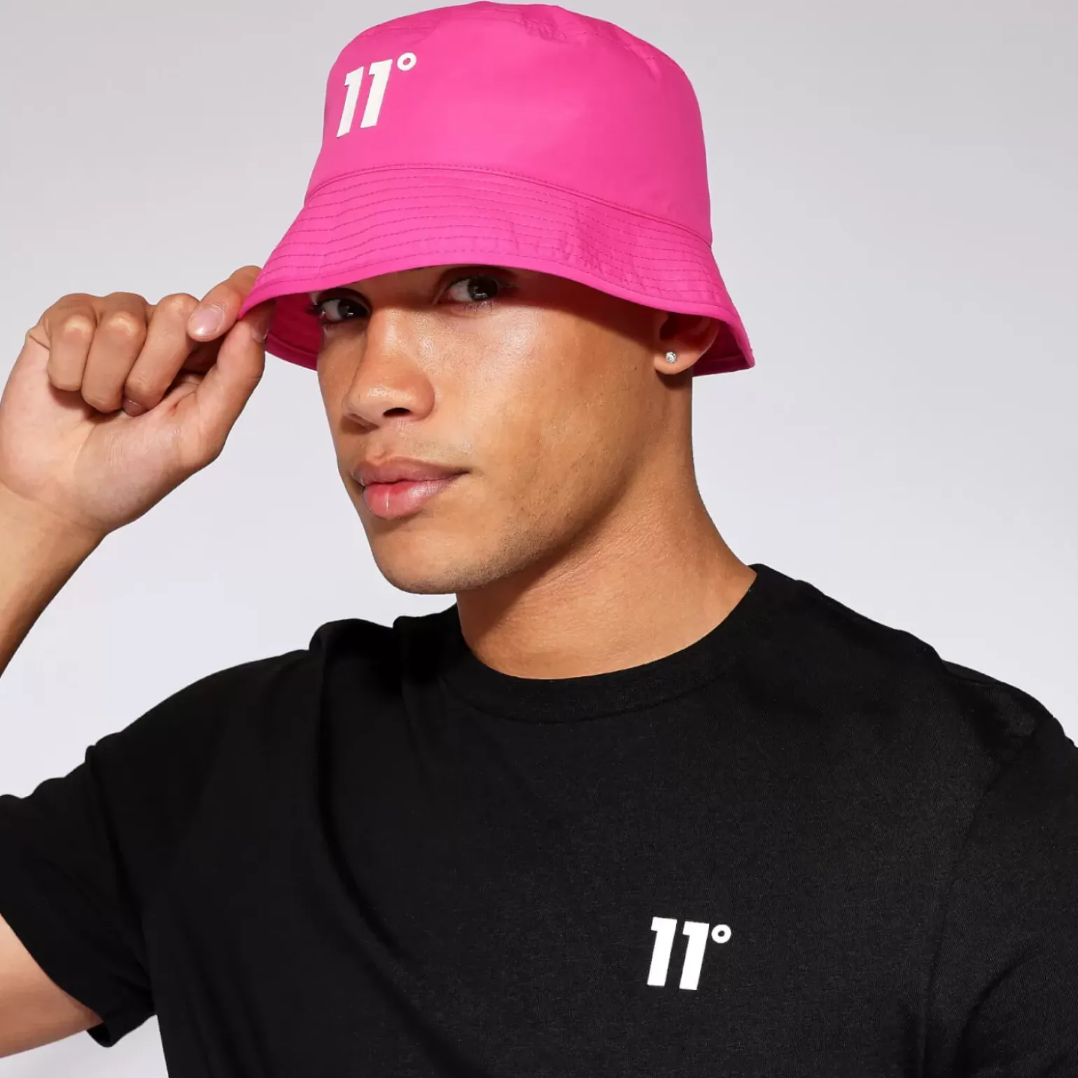 11 Degrees Nylon Bucket Hat - Neon Pink Glo