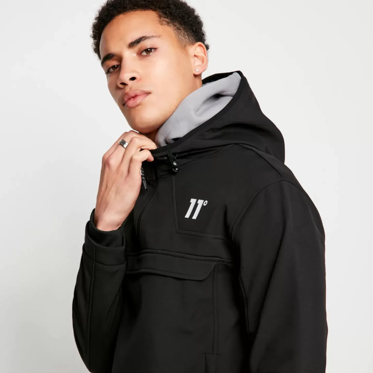 11 Degrees Soft Shell Over The Head Jacket – Black