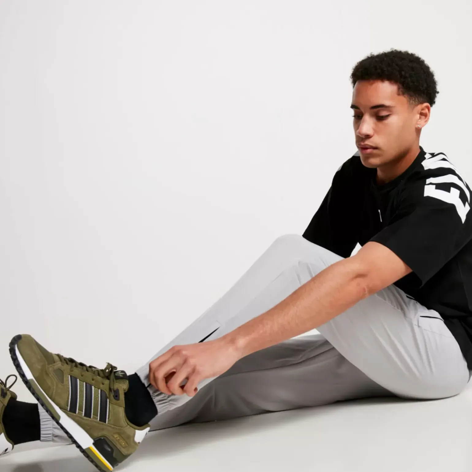 11 Degrees Tech Pants V2 – Silver