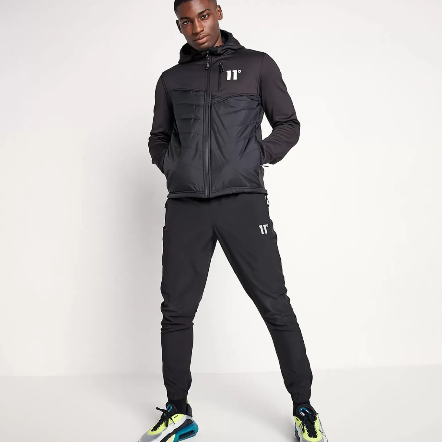 11 Degrees Trek Hybrid Jacket – Black