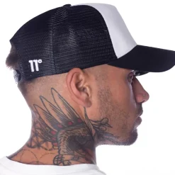 11 Degrees Trucker Cap High Build Logo – Black/White