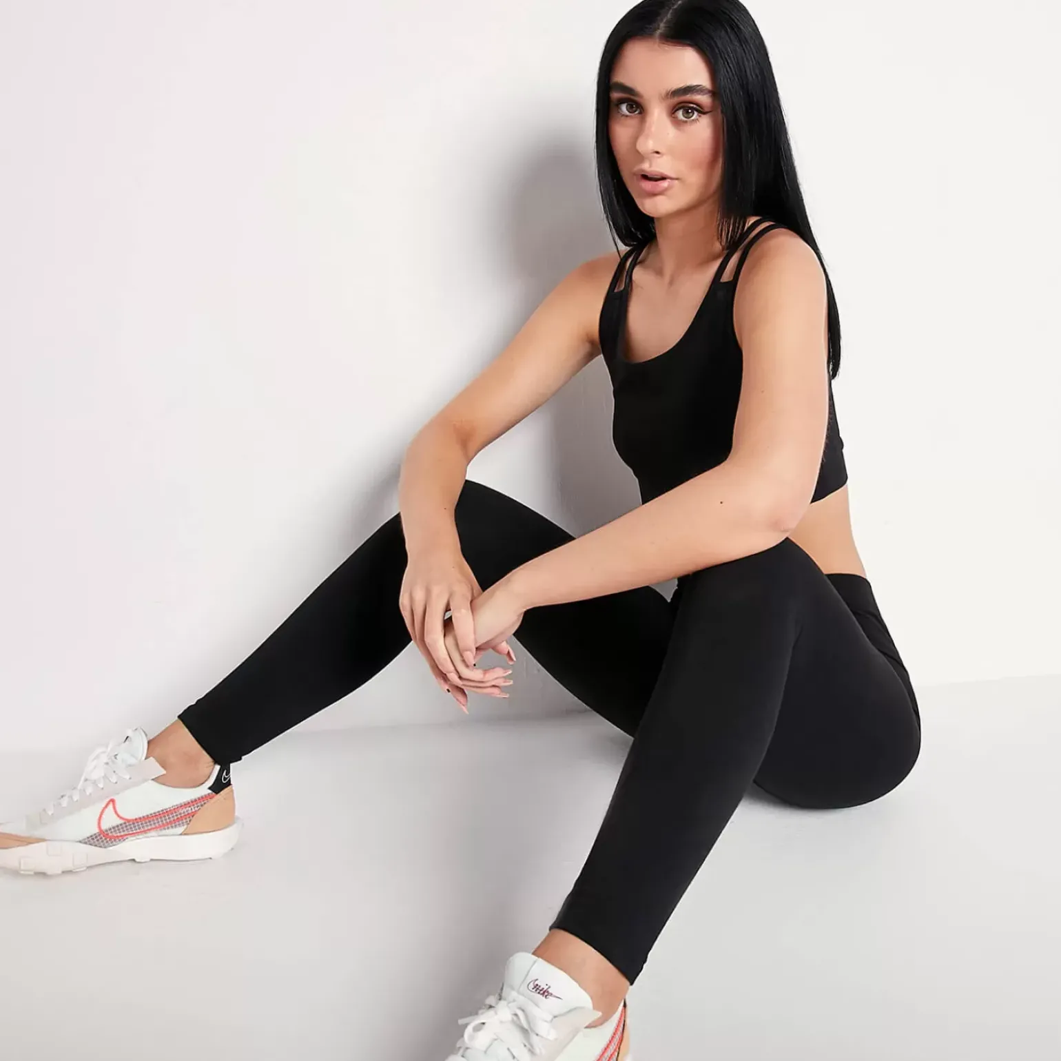 11 Degrees Womens Logo Bra – Black