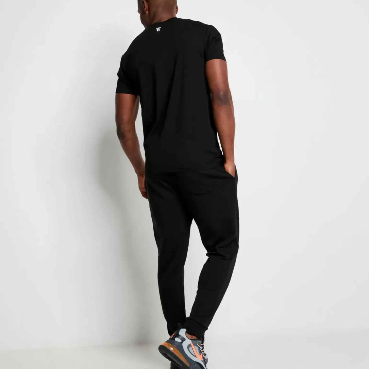 Core Joggers – Black
