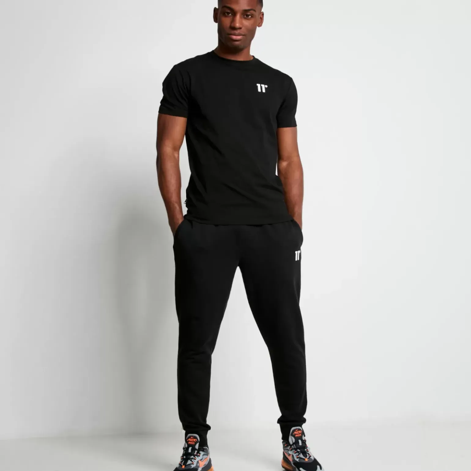 Core Joggers – Black