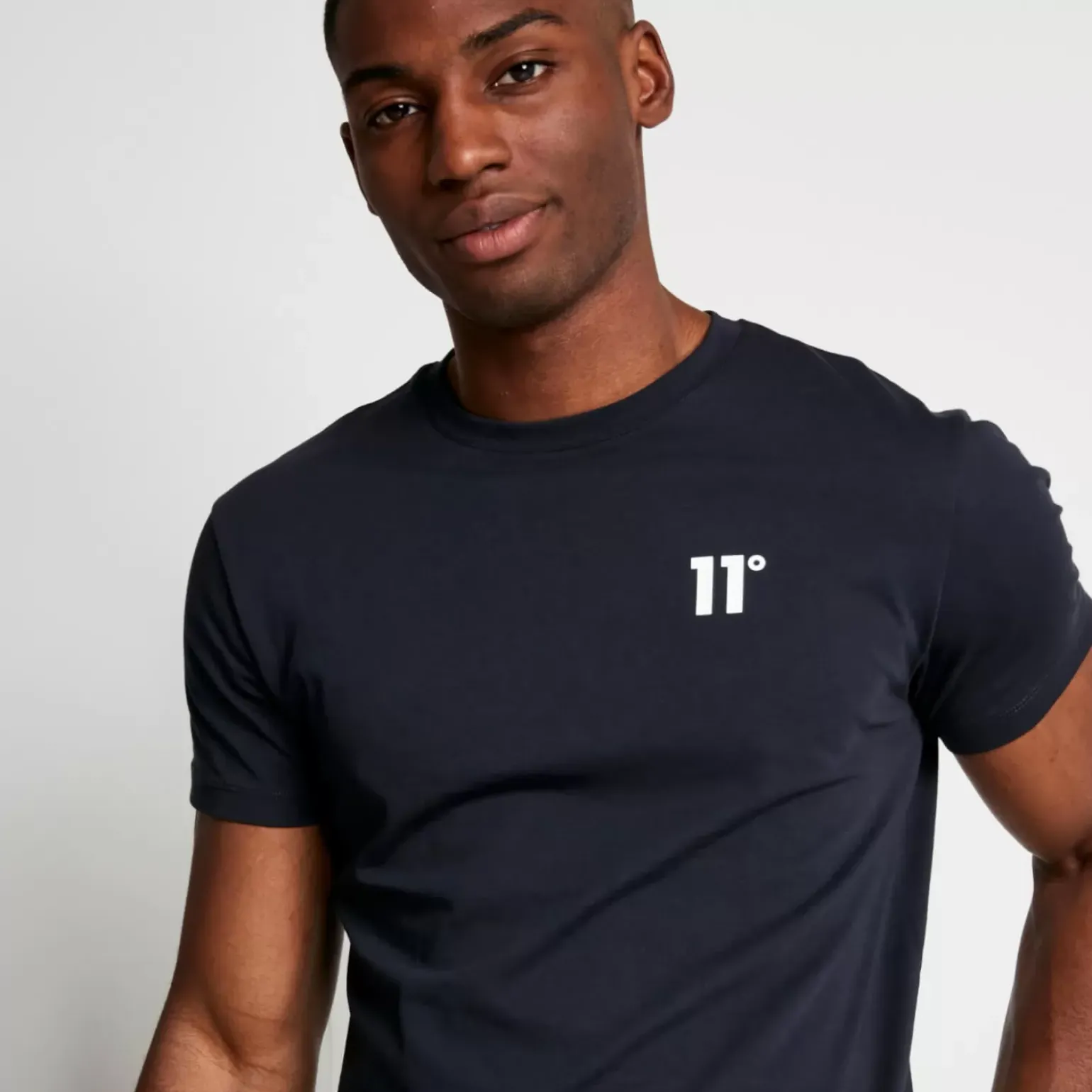 Core Muscle Fit T-Shirt – Navy