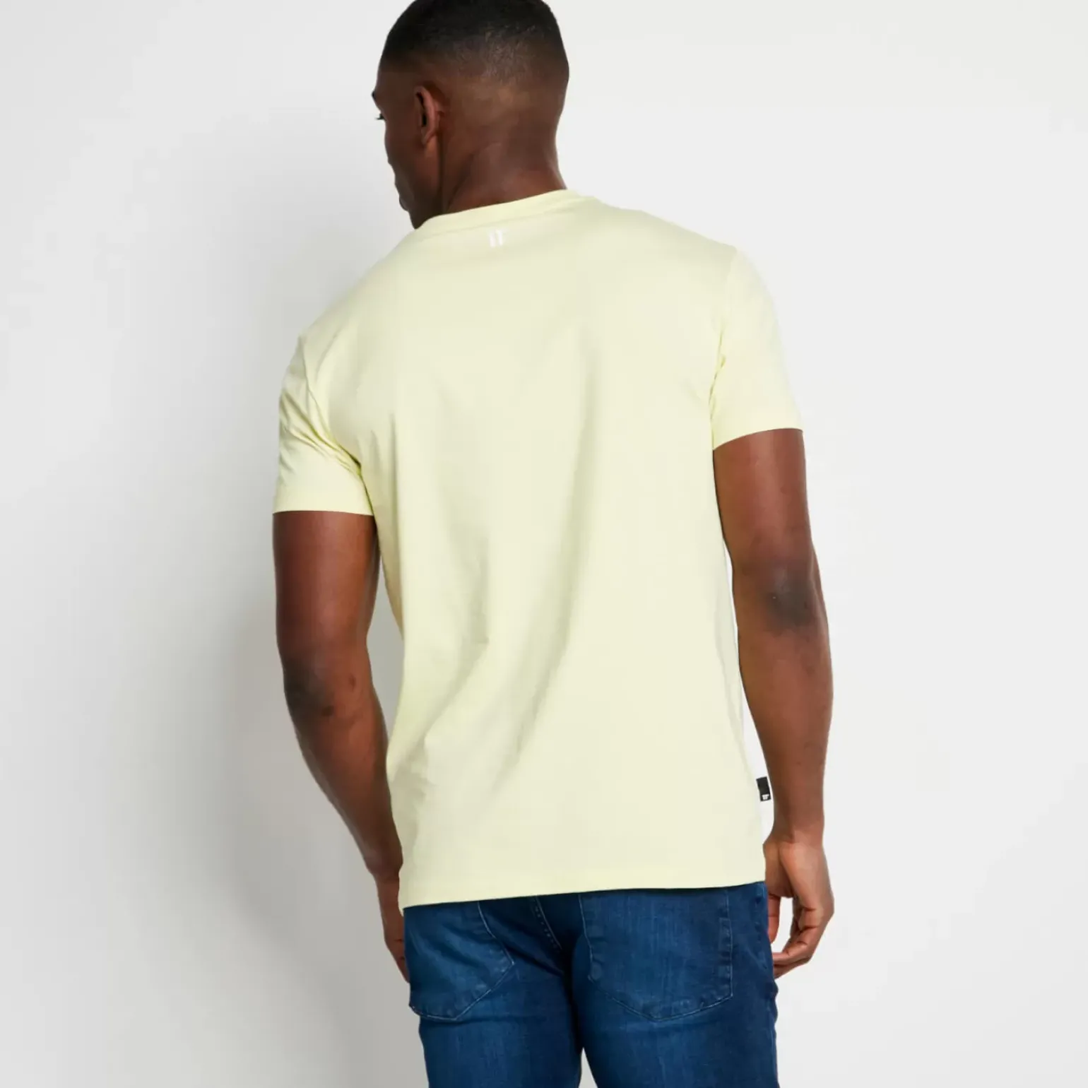 Core Muscle Fit T-Shirt – Yellow Sherbet