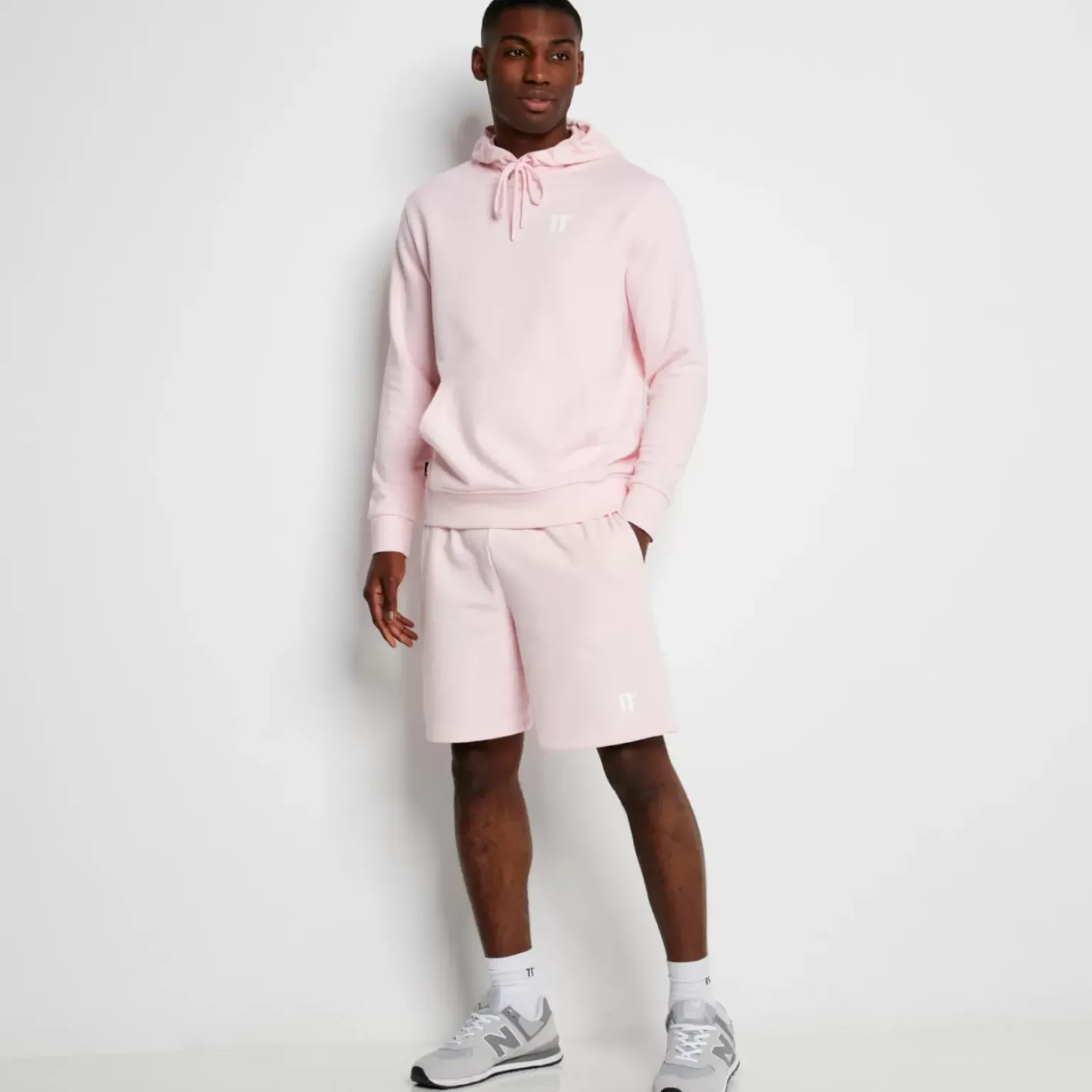 Core Shorts – Light Pink