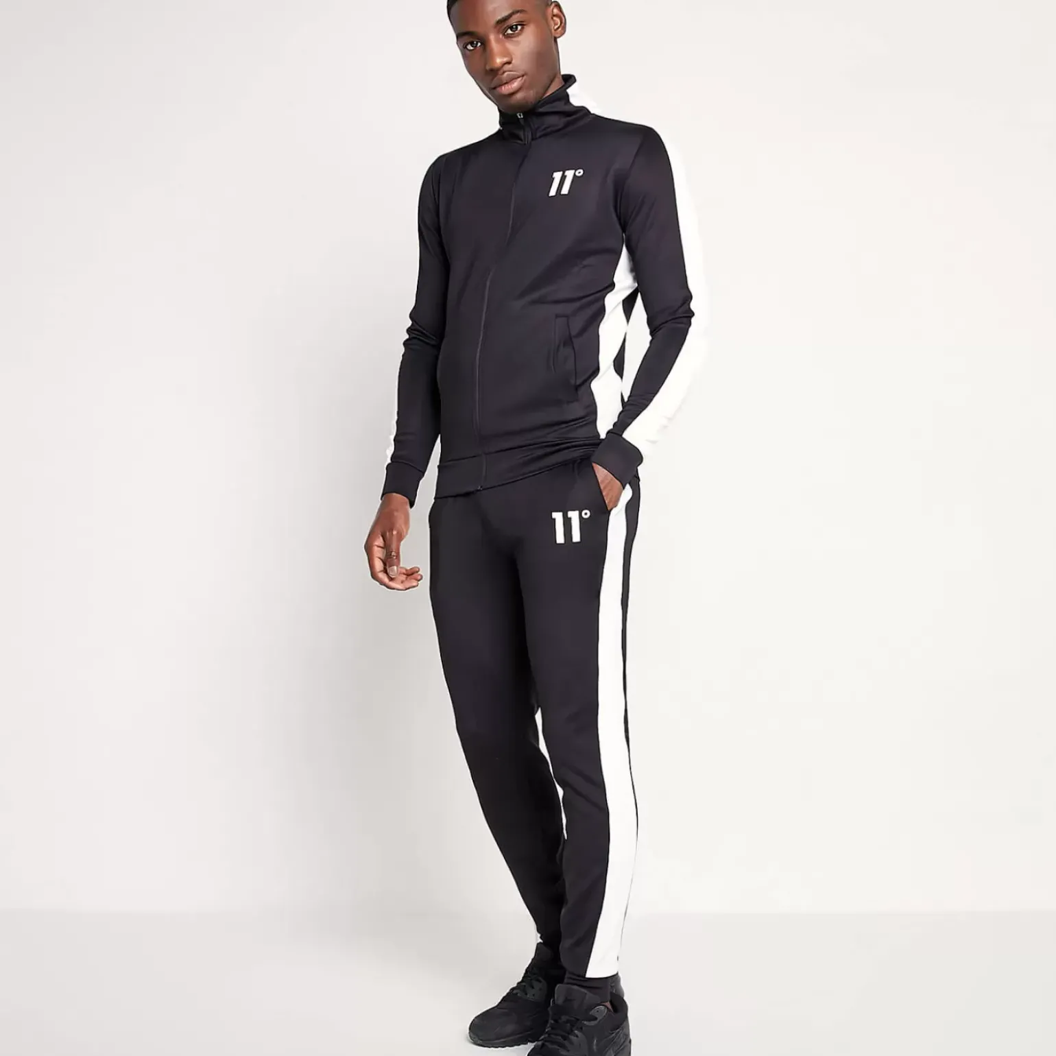 Core Track Pants – Black / White
