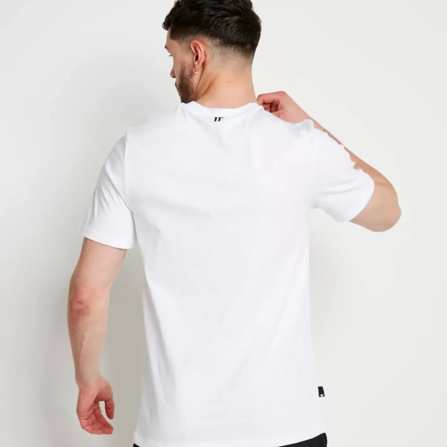 Core T-Shirt – White