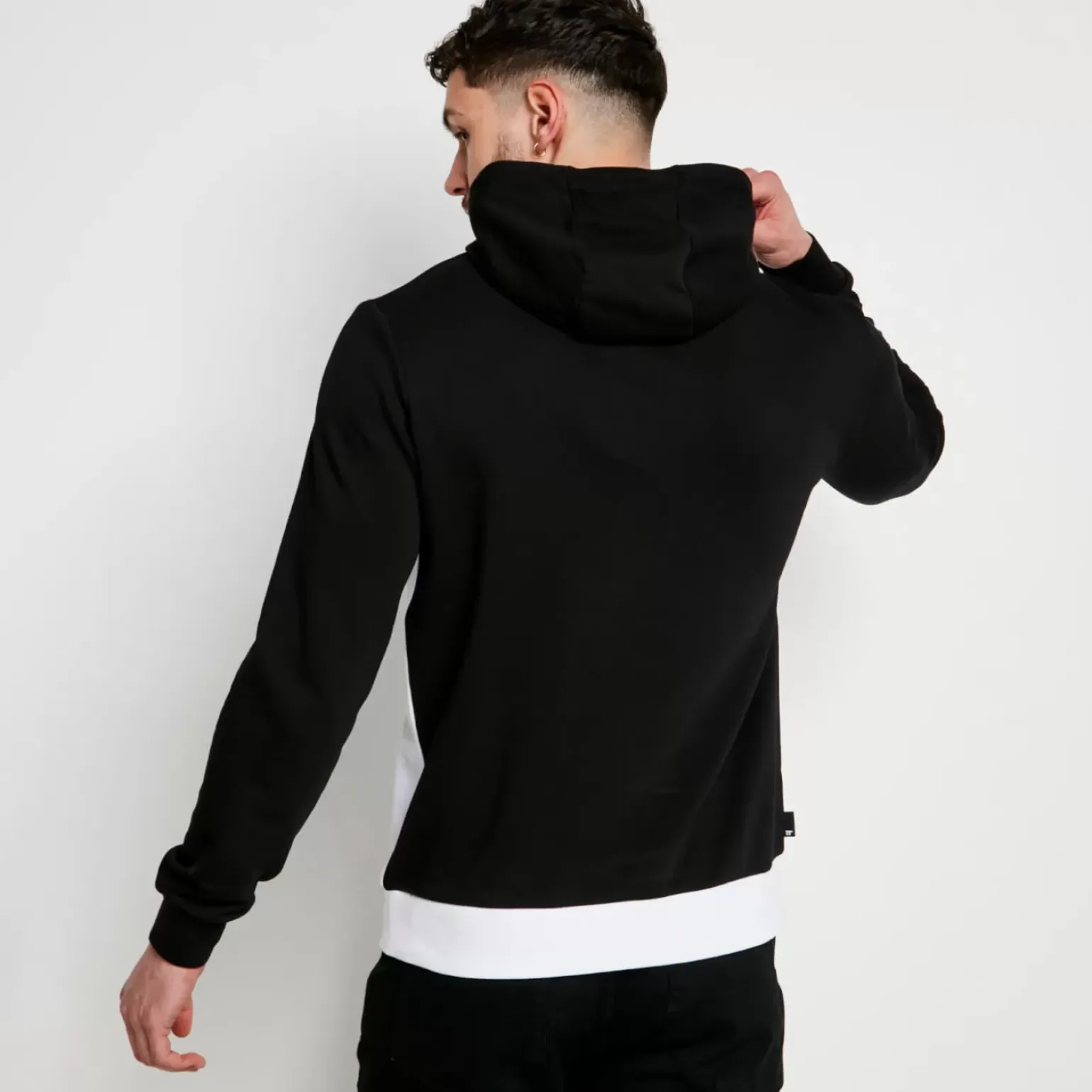 Energy Hoodie – Black/ White