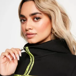 Micro Taped Cut And Sew Cropped Pullover Hoodie – Black/White