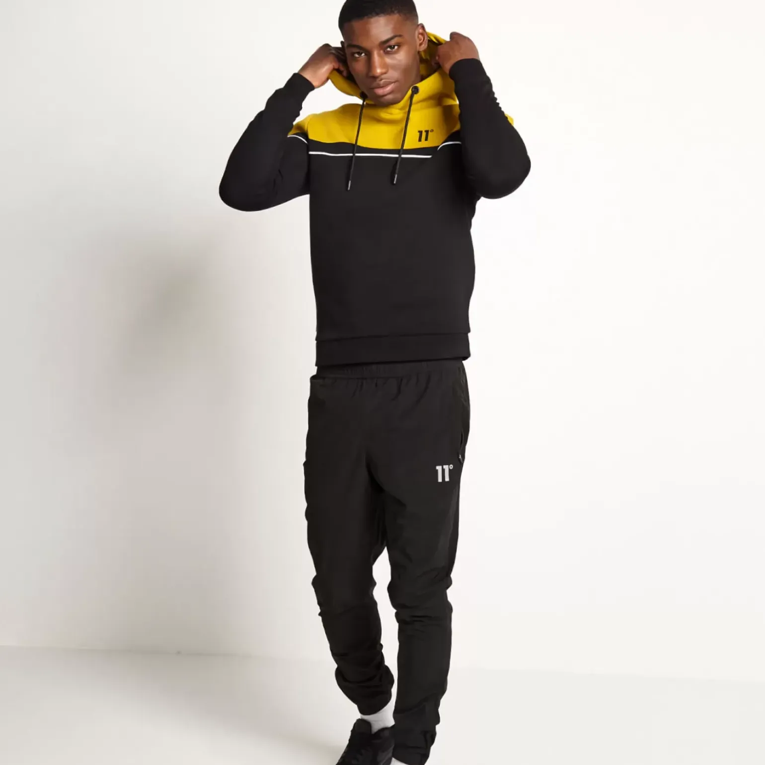 Piped Cut And Sew Pullover Hoodie – Black/Gold Palm