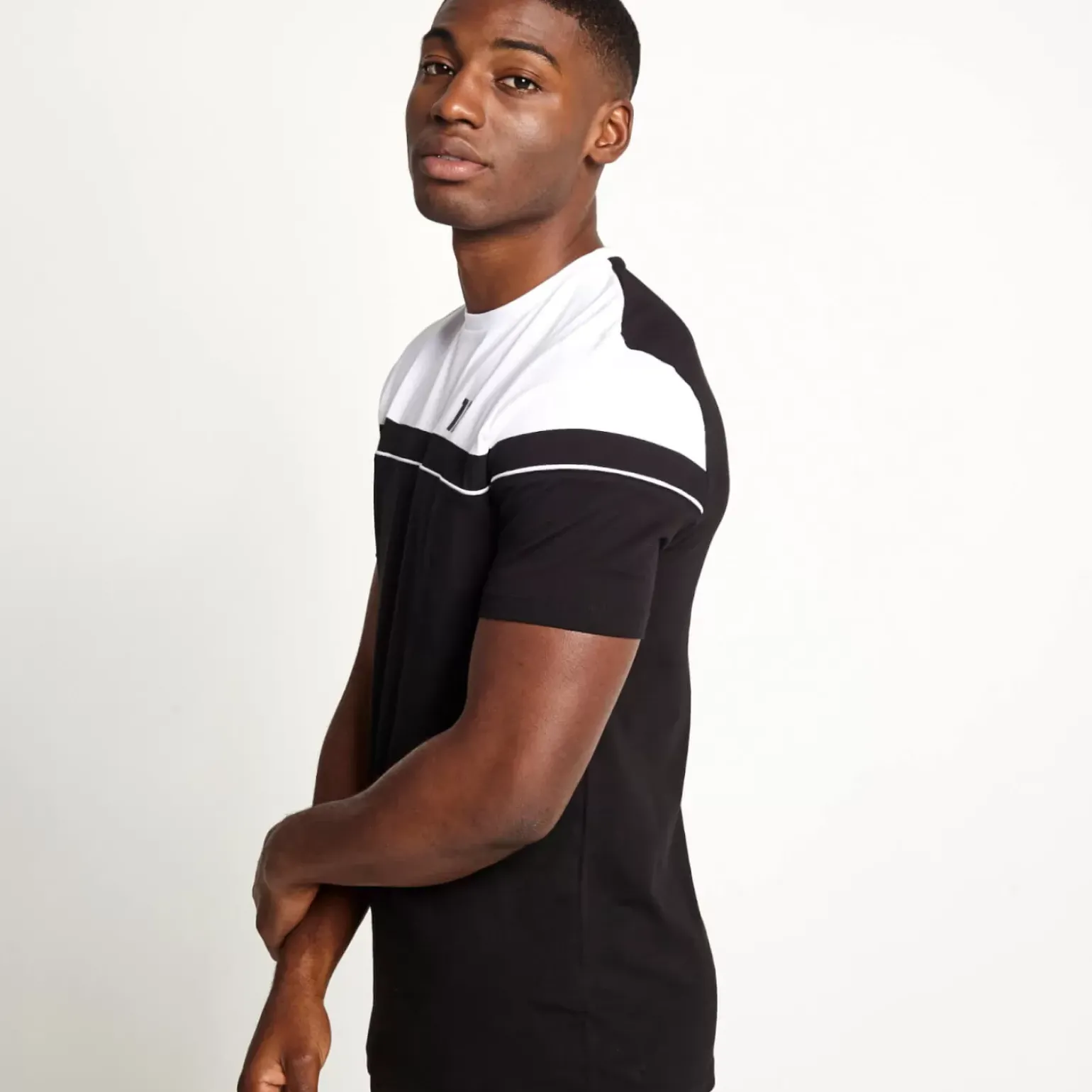 Piped Cut And Sew Short Sleeve T-Shirt – Black/White