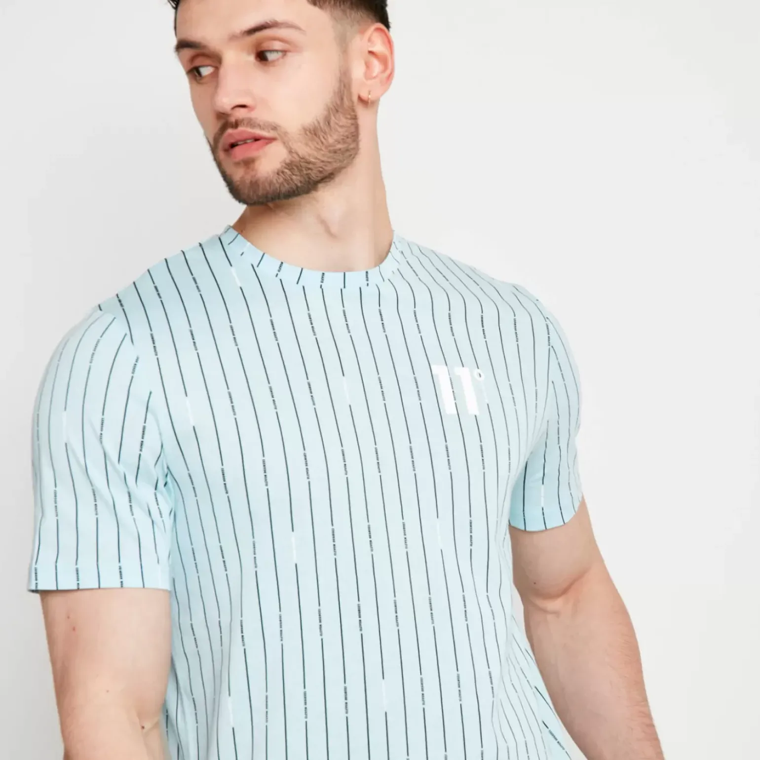 Stripe V T-Shirt – Light Blue