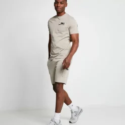 Wanderlust T-Shirt – Neutral Sage